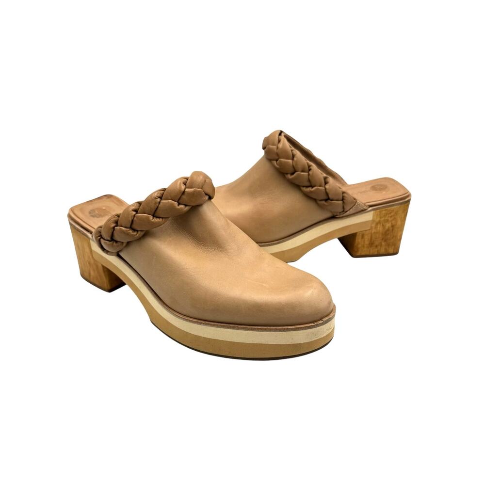 Anthropologie Bernardo Saffia Neutral Leather Wood Block Heel Platform Clogs